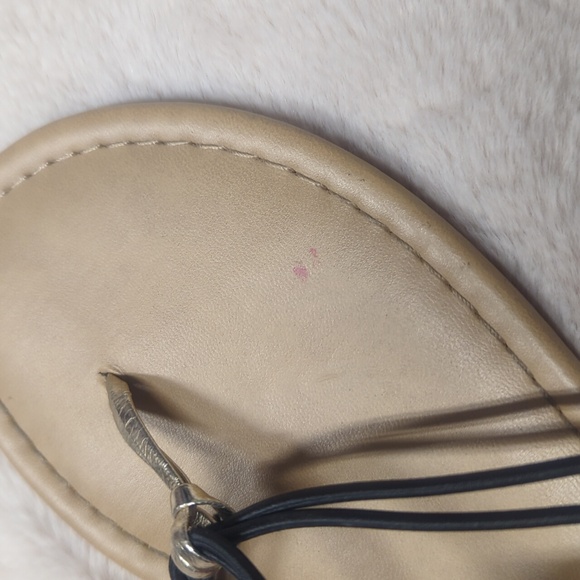 Stylish Beige and Black Sandals - Picture 5 of 5